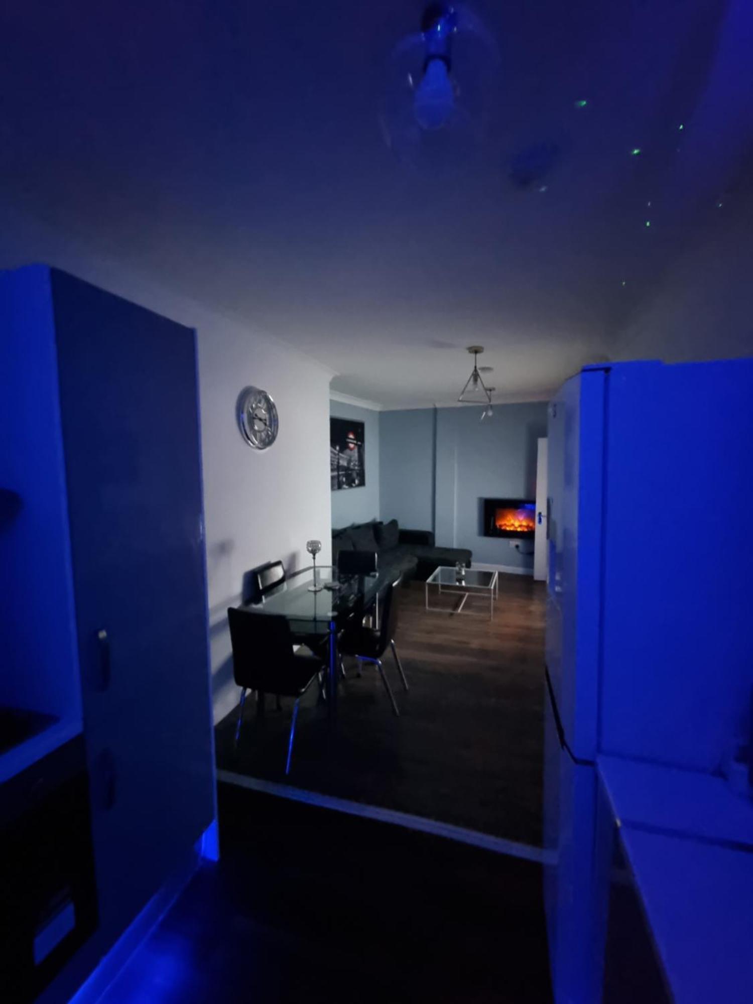 Beautiful Modern Apartment On Wick Lane Londýn Exteriér fotografie